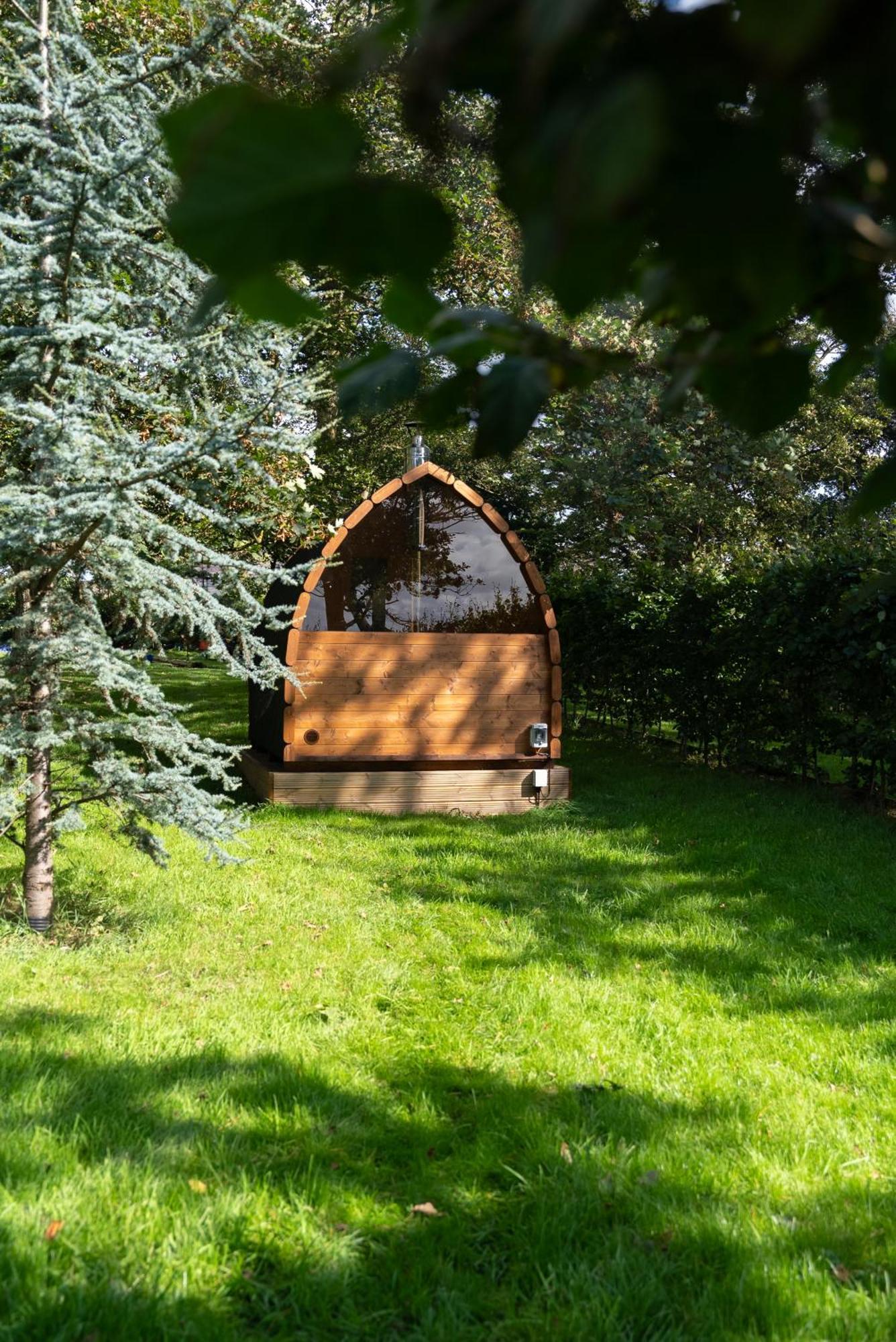 Gileston Manor-Self Catering Apartamento Saint Athans Exterior foto